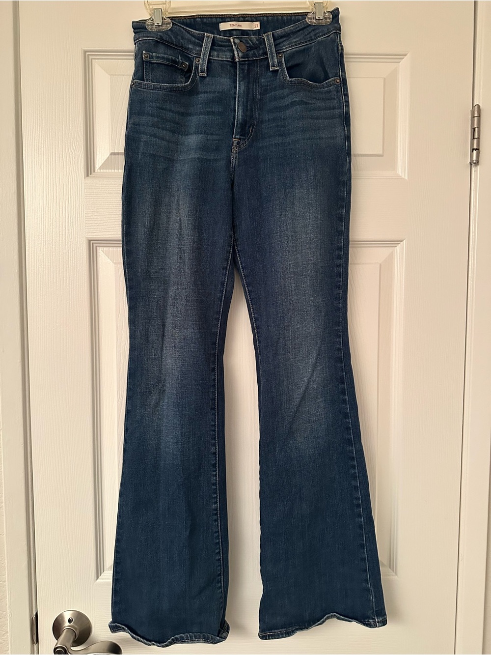 Levi’s Flare Jeans 726 in Dark Blue - Women's (Size 27)